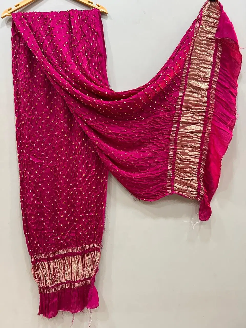 Traditional Pink Bandhani Dupatta with Golden Border