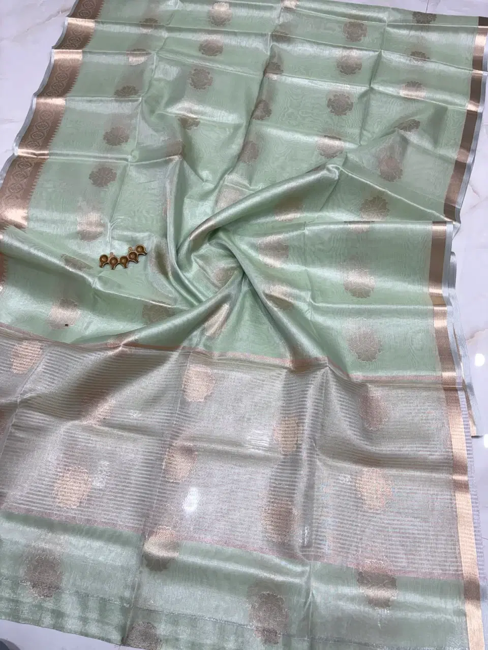 Tissue Banarasi Silk Saree With Blouse Piece