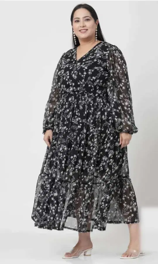 Women Black Floral Print V-Neck Maxi Dress