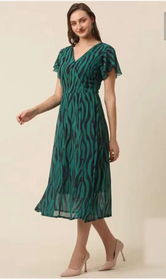 Women Green & Black Zebra Print Midi Dress