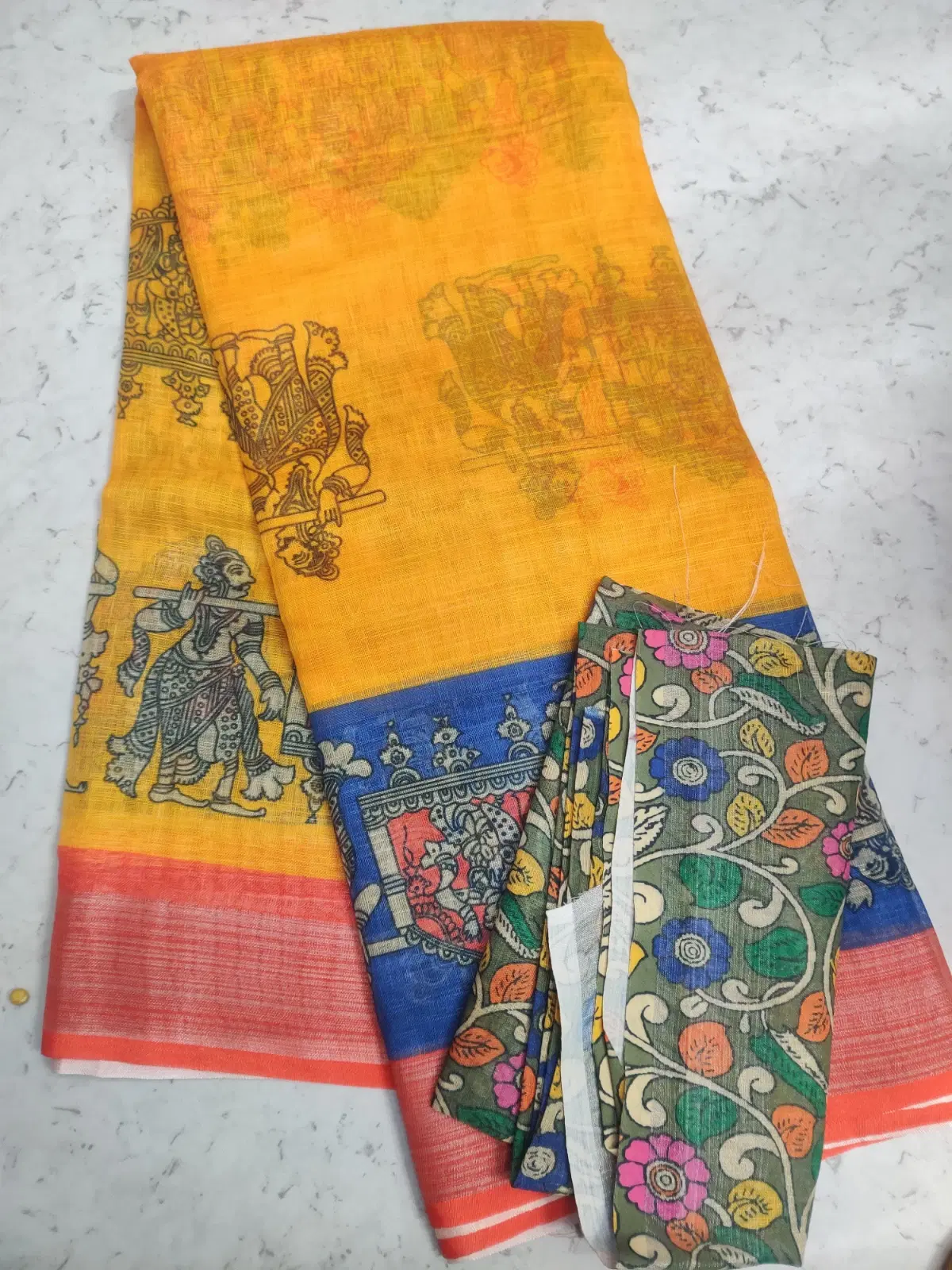 Women's Mustard Printed Silk Saree with Contrast Blouse Piece