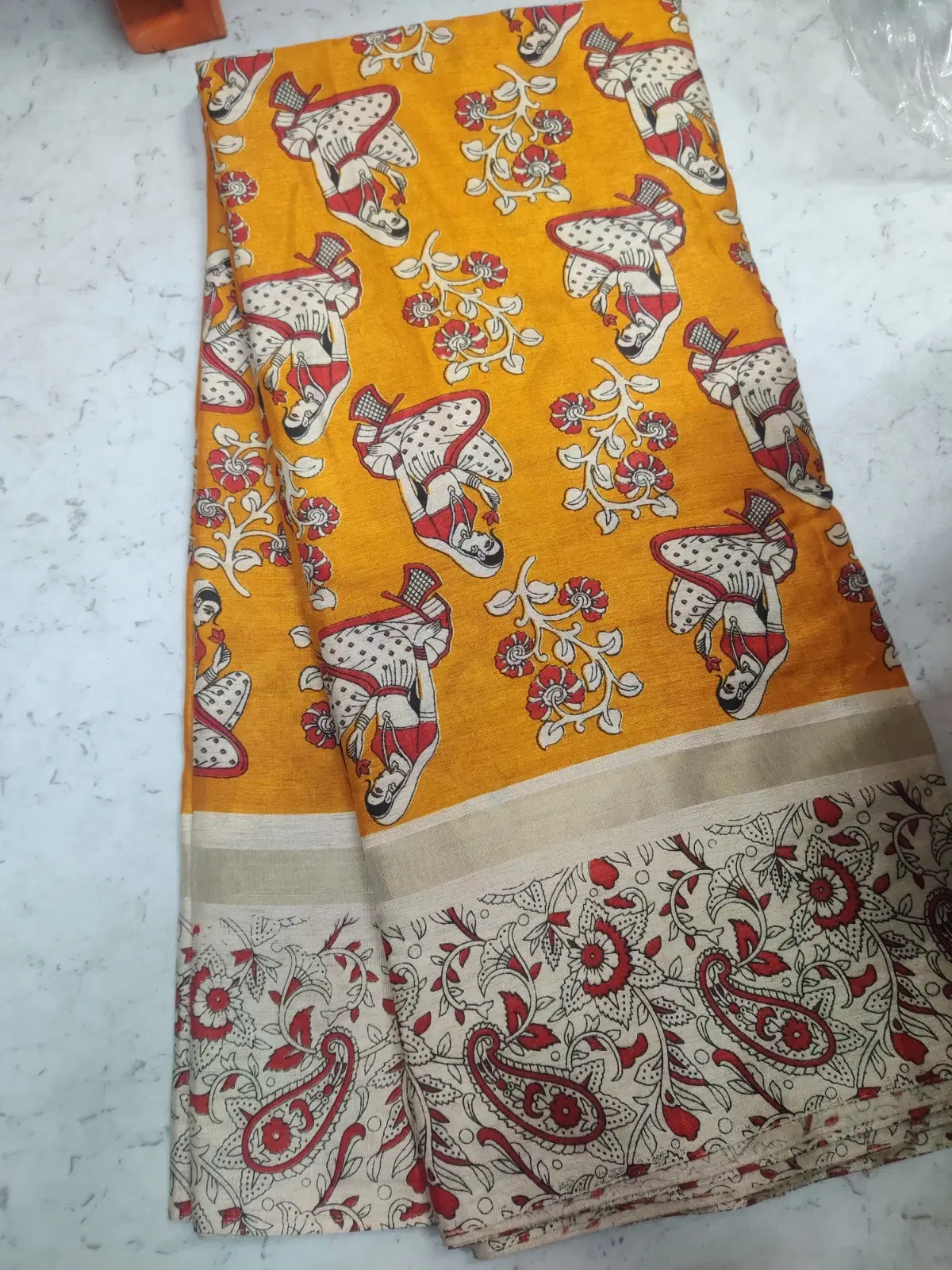 Women's Mustard Printed Traditional Saree with Floral Border