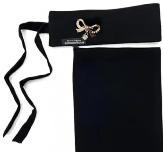 Black Nakab with Bow Brooch