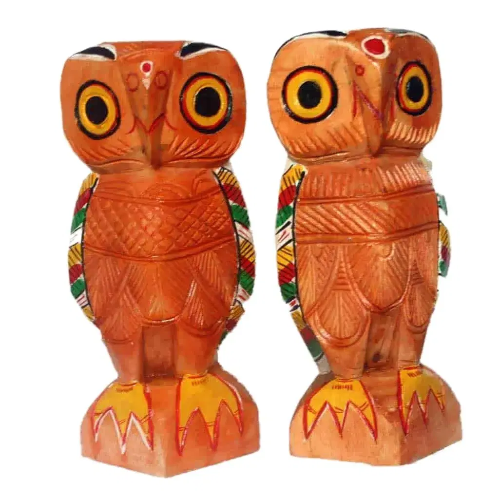 indin artisan hand making wooden home decor owl 18 cm
