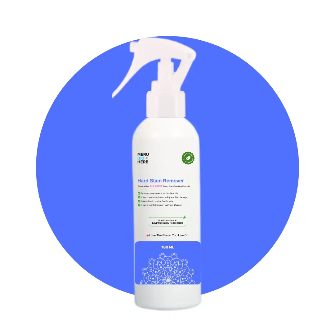 Meru Bio Herb Hard Stain Remover 180 ml spray bottle with white trigger sprayer on blue circle background