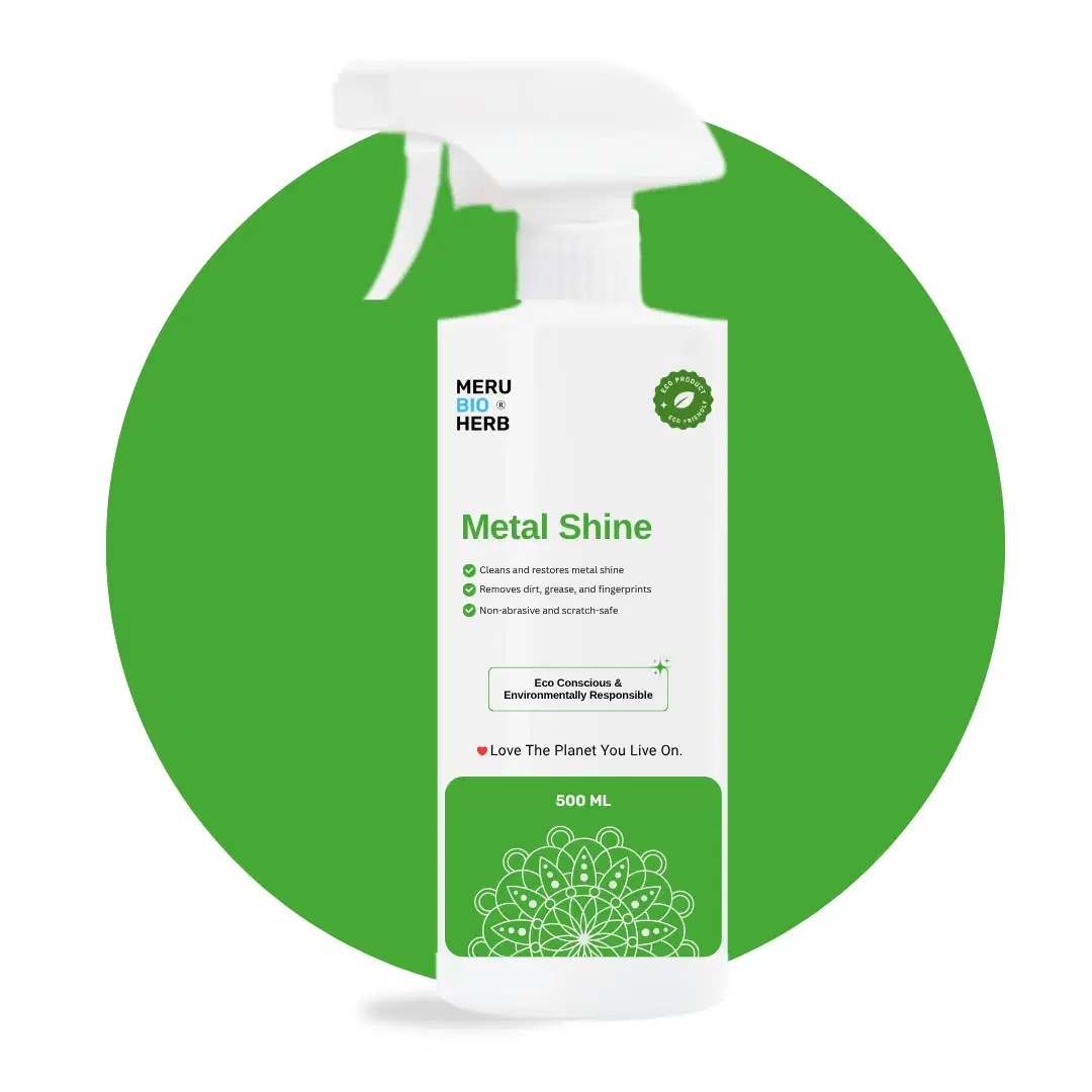 Meru Bio Herb Metal Shine 500 ml spray bottle with white trigger and green label